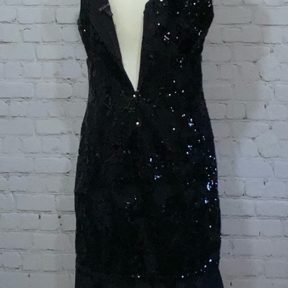 MARINA BLACK TRUMPET DRESS SEQUINS WITH TAFFETA SKIRT SIZE 10 Length Shortened - Picture 7 of 8